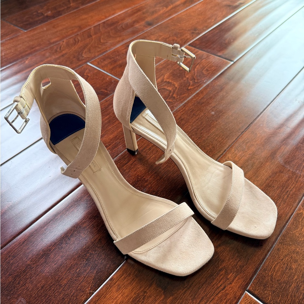 Stuart Weitzman Nudist heel